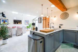 Photo 18- click for photo gallery